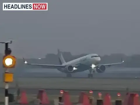 दिल्ली-पुणे से सस्ता सिंगापुर-बैंकॉक का टिकट:रायपुर से दिल्ली का किराया ₹24,832, पुणे का ₹23,995 पार; सफर में लग रहे 8 से 22 घंटे