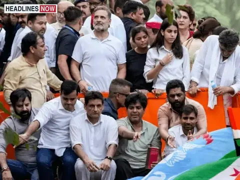 राहुल गांधी बोले-छात्र संगठन 1 नवंबर के मार्च में आएं:लाठीचार्ज से न घबराएं; ज्ञानेश कुमार के खिलाफ INDIA ब्लॉक पब्लिक महाभियोग कार्यक्रम करेगी
