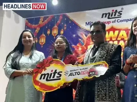 चंडीगढ़ में महिला कर्मचारी ने जीती 5 लाख की कार:फार्मा कंपनी में निकला लकी ड्रॉ, सिक्योरिटी गार्ड समेत 35 मुलाजिम हुए शामिल
