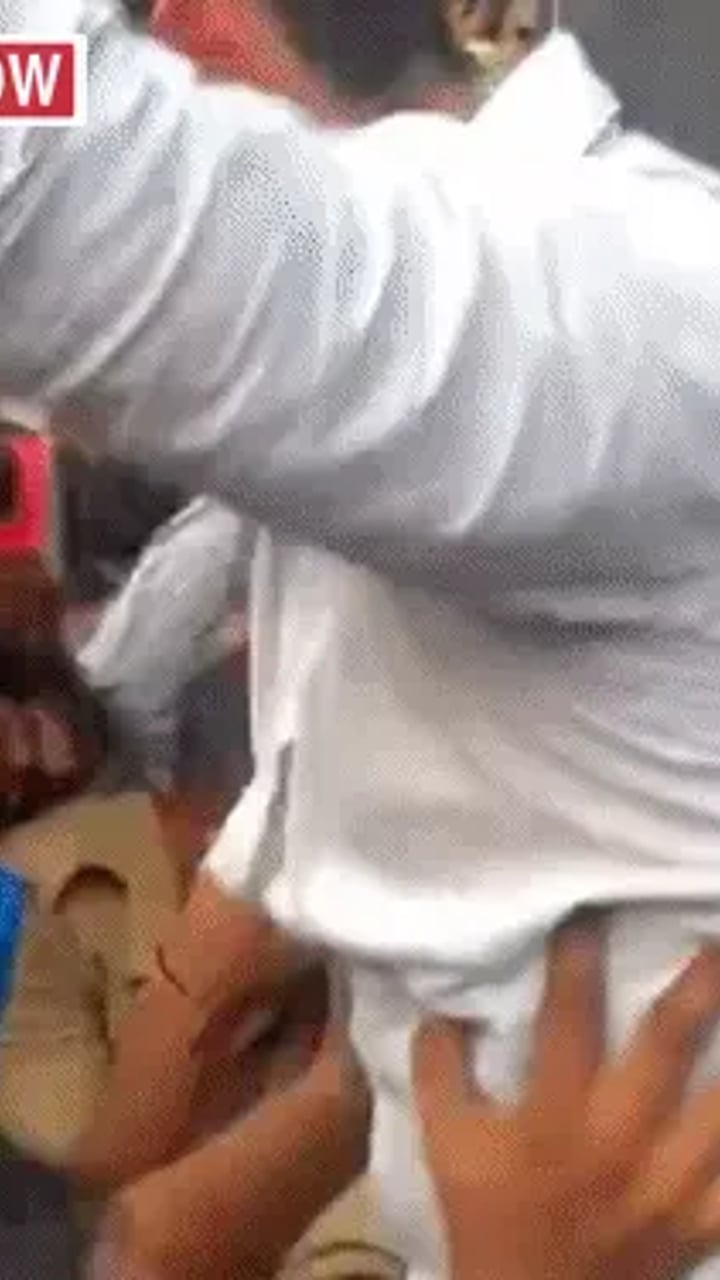 बॉम्बे हाईकोर्ट ने अभिनेता इमरान खान के देश छोड़ने के नोटिस पर लगाई रोक
